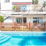 Riera By Hello Homes 빌라